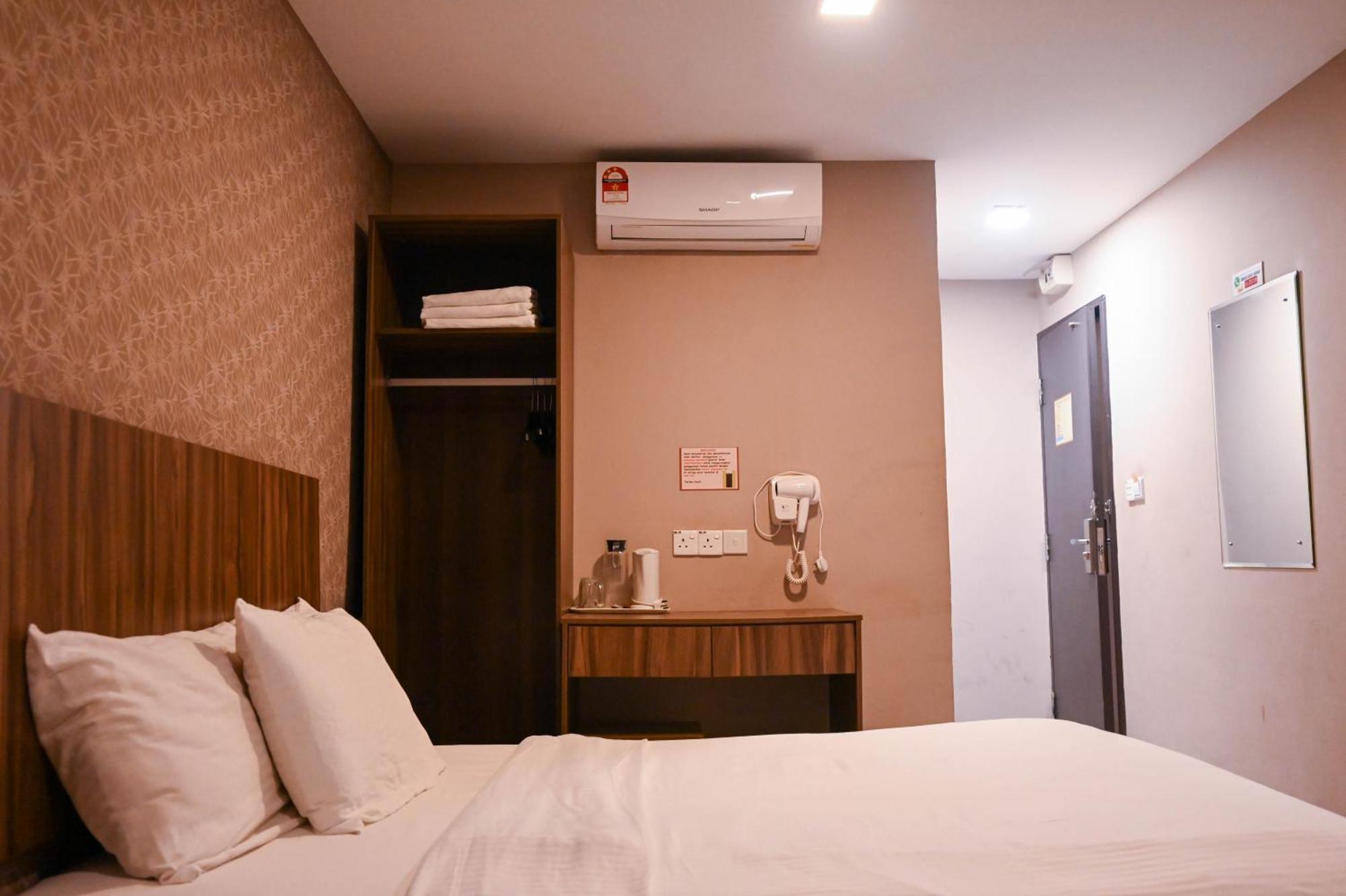 Hotel Jelai @ Raub, Pahang Ngoại thất bức ảnh